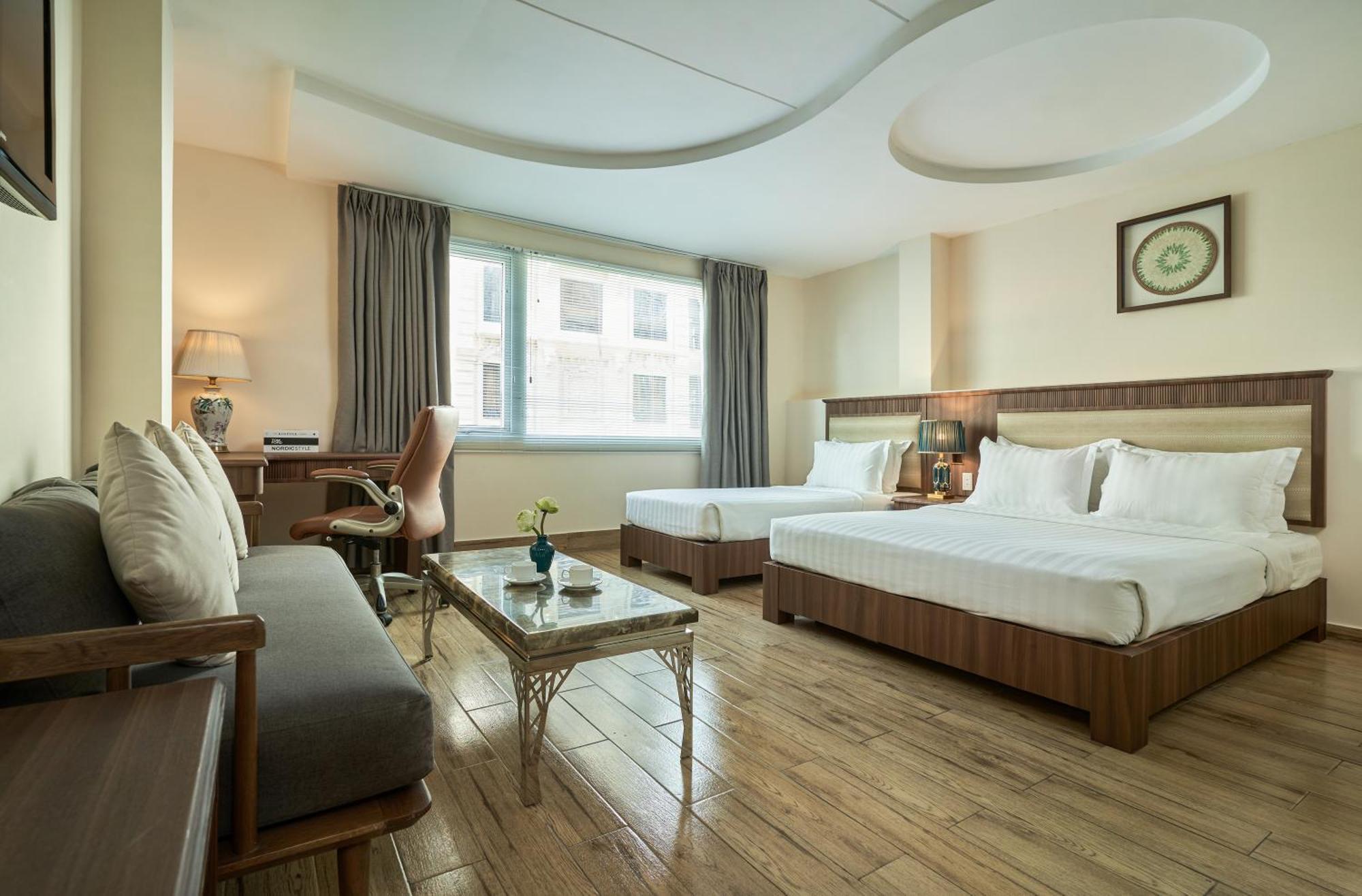 Sky Gem Hotel - Ben Thanh Хошимин Екстериор снимка