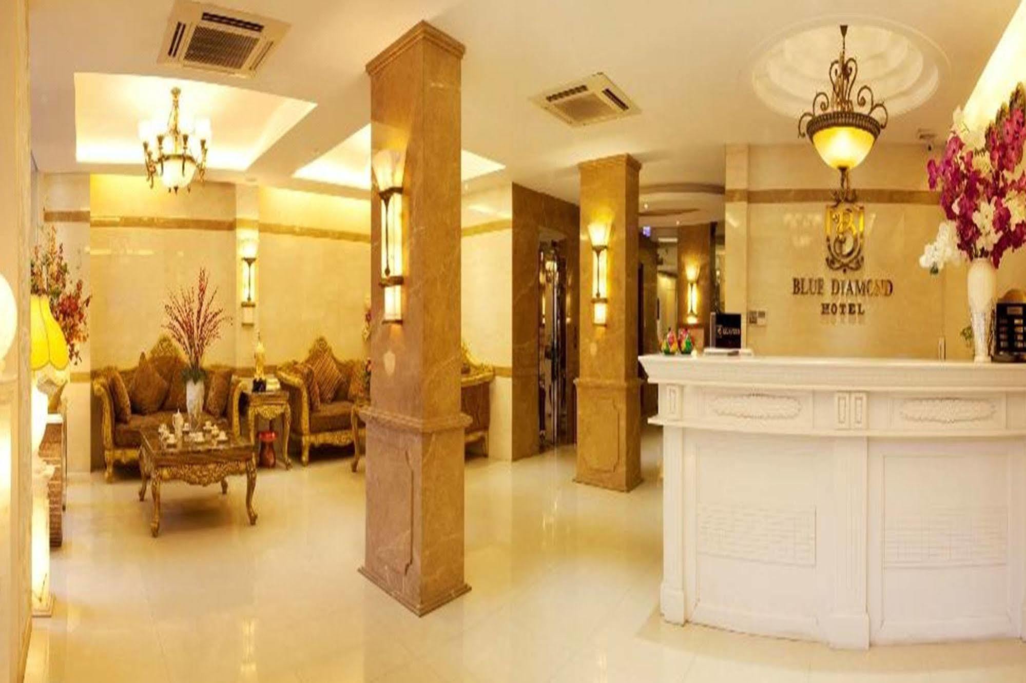 Sky Gem Hotel - Ben Thanh Хошимин Екстериор снимка
